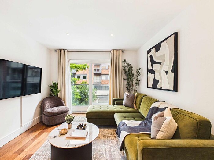2 Bedroom Flat To Rent In Westminster, SW1P