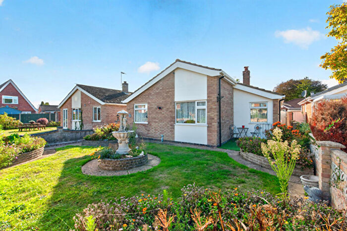 3 Bedroom Bungalow For Sale In Holly Close, Martham, Great Yarmouth, Norfolk, NR29