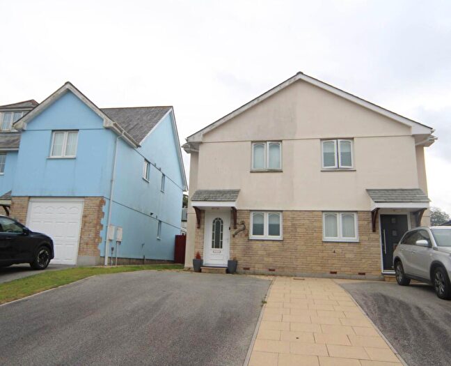 3 Bedroom House For Sale In Kelly Bray, Callington, PL17