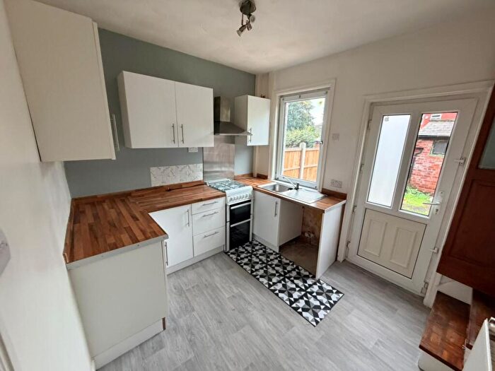 2 Bedroom Terraced House To Rent In Wharncliffe, Barnsley, S70
