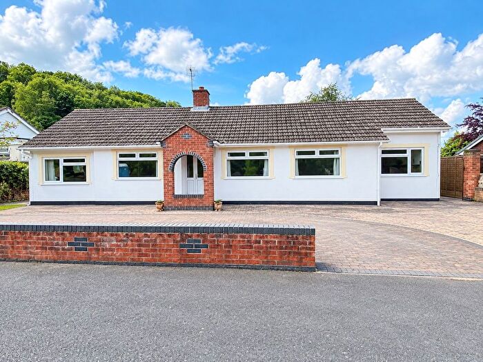 4 Bedroom Bungalow For Sale In Llanrhystud, Ceredgion, SY23