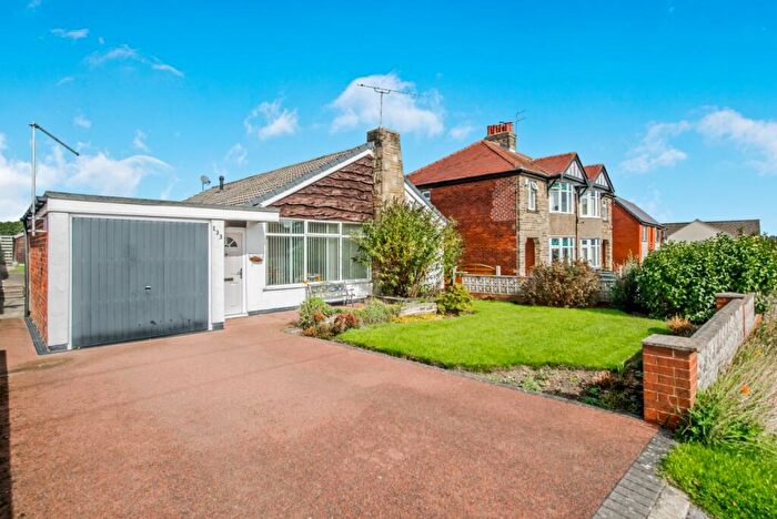 3 Bedroom Bungalow For Sale In Church Lane, Gomersal, Cleckheaton, West Yorkshire, BD19