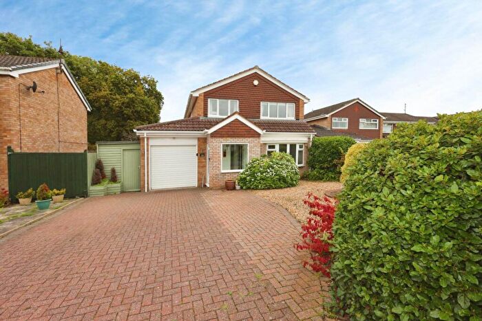 3 Bedroom Detached House For Sale In Dibbins Hey, Spital, CH63