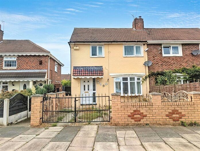 3 Bedroom Semi-Detached House For Sale In Epping Avenue, Middlesbrough, TS3