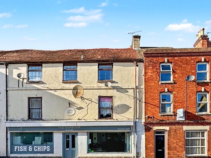2 Bedroom Flat For Sale In Marlborough Street, Oxford House, SN7