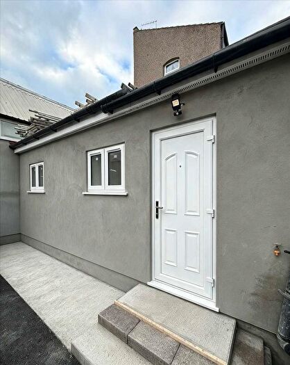 3 Bedroom Flat To Rent In Woolwich Road, Belvedere, DA17