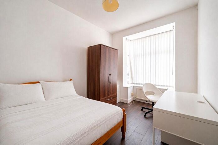 7 Bedroom House To Rent In Heeley Road, Birmingham, B29