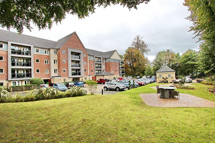 1 Bedroom Flat For Sale In Park View Road, Prestwich, M25
