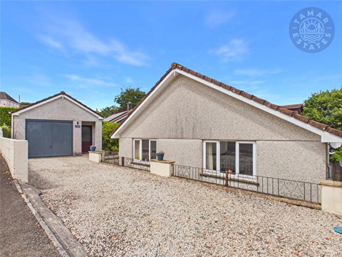 4 Bedroom Bungalow For Sale In Lower Hillside, East Taphouse, Liskeard, Cornwall, PL14