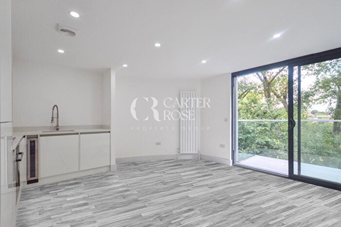 1 Bedroom Flat To Rent In Kingston Road, Epsom, Surrey, KT17
