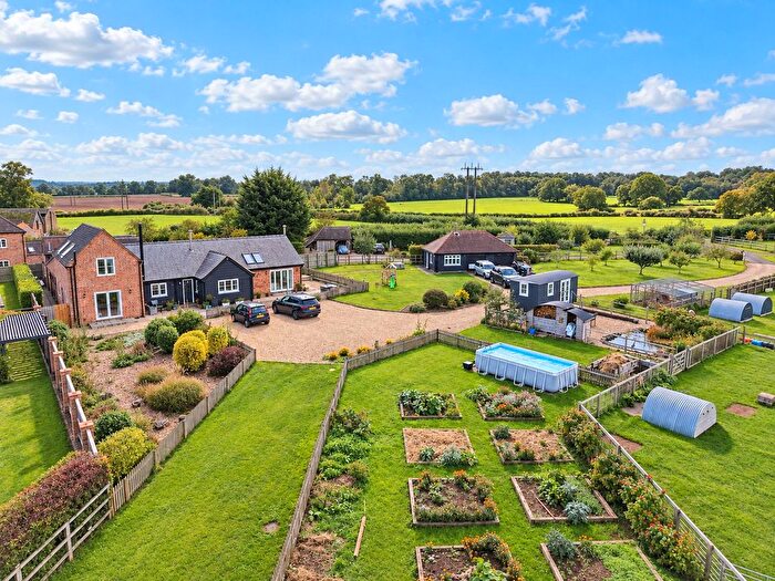 4 Bedroom Detached House For Sale In Upton Upon Severn, Worcestershire, WR8