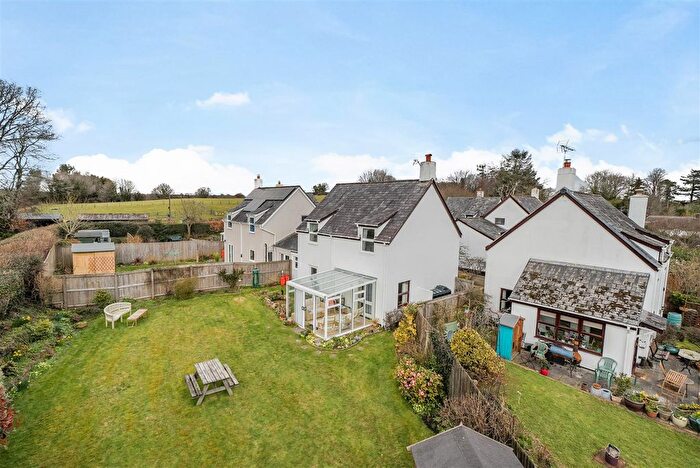 3 Bedroom Semi-Detached House For Sale In Greenawell Close, North Bovey, Newton Abbot, TQ13