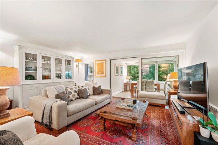 3 Bedroom Flat To Rent In Marlborough House, Somerset Road, SW19