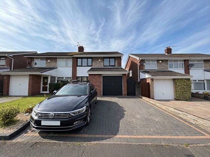 3 Bedroom Semi-Detached House For Sale In Weymouth Drive, Hindley Green, Wigan, Greater Manchester, WN2