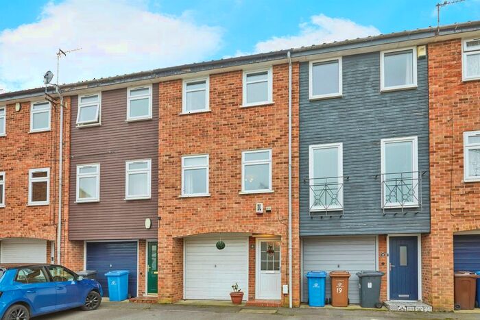 2 Bedroom Terraced House For Sale In Locko Road, Spondon, Derby, DE21