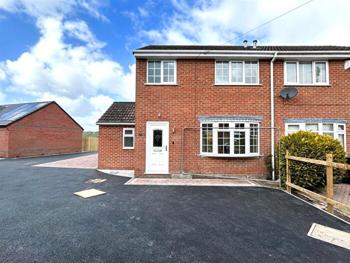 3 Bedroom Semi-Detached House For Sale In St. Johns Drive, Kilburn, Belper, DE56