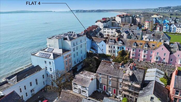 2 Bedroom Apartment For Sale In Flat, Belmont, Lower Frog Street, SA70