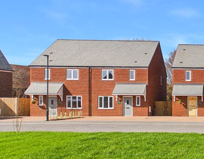 2 Bedroom Semi-Detached House For Sale In Luker Place, Romney Broadwalk, PO22