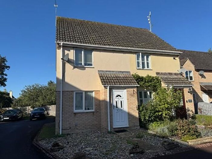 2 Bedroom End Of Terrace House For Sale In Jefferies Close, Fairford, GL7