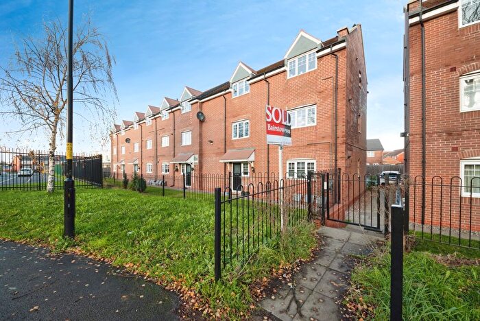 2 Bedroom Flat For Sale In Exel Drive, Birmingham, West Midlands, B11