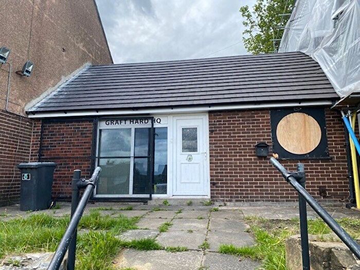 Terraced House To Rent In Keldregate, Bradley, Huddersfield, HD2