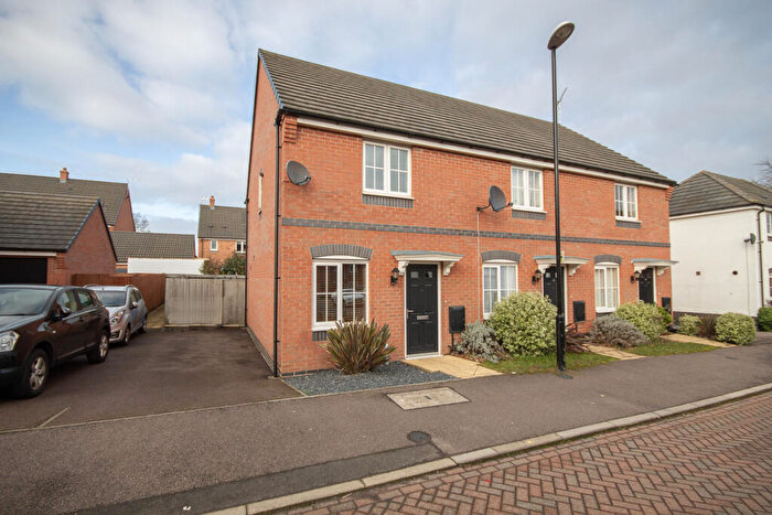 2 Bedroom Semi-Detached House To Rent In Merton Drive, Mackworth, DE22