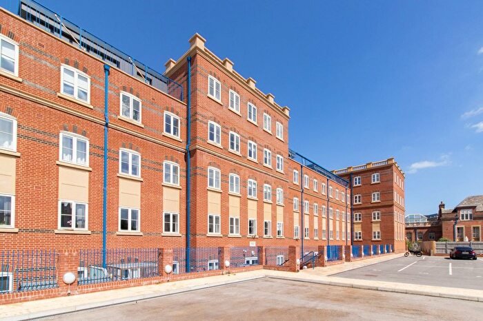 1 Bedroom Flat To Rent In Westbrook Gardens, Margate, Kent, CT9