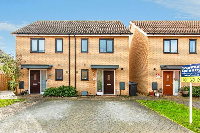 2 Bedroom Semi-Detached House For Sale In Gladiator Road, Upper Cambourne, Cambridge, CB23