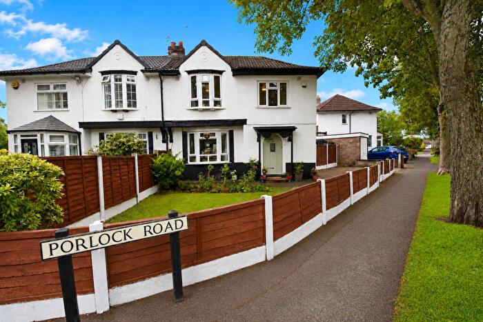 3 Bedroom Semi-Detached House For Sale In Porlock Road, Urmston, M41