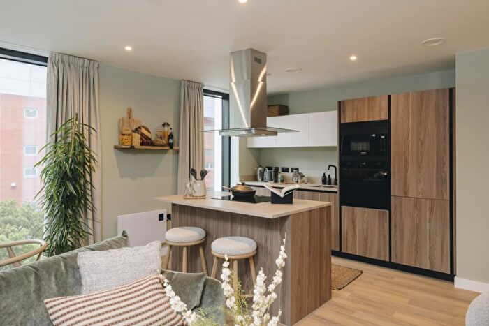 2 Bedroom Flat To Rent In One Eastside, Jennens Road Birmingham, B4
