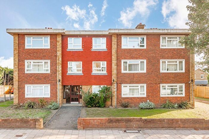 2 Bedroom Flat For Sale In Hartfield Road, Wimbledon, SW19