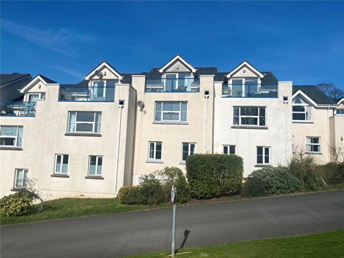 3 Bedroom Terraced House For Sale In Ffordd Heulyn, Y Felinheli, Gwynedd, LL56