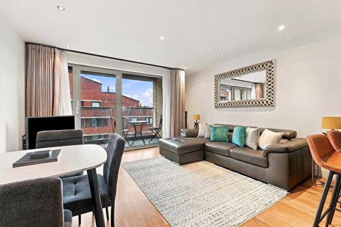 1 Bedroom Flat To Rent In Vauxhall Bridge Road, London, SW1V