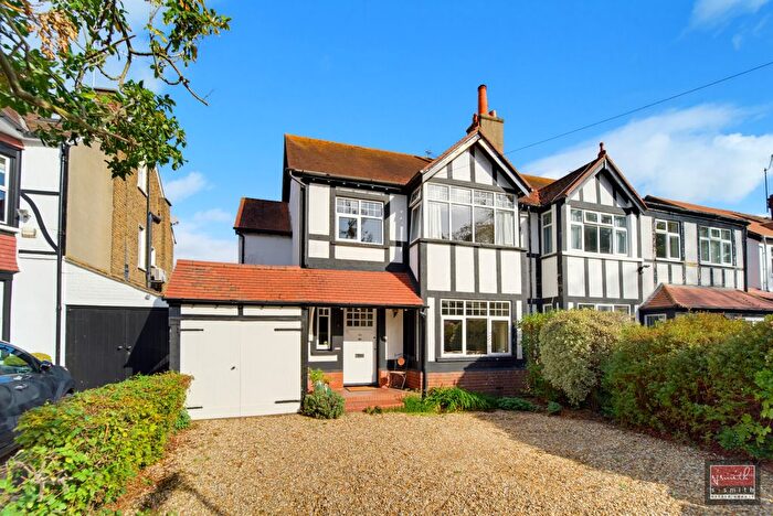 4 Bedroom Semi-Detached House For Sale In Manor Road, Ashford, TW15