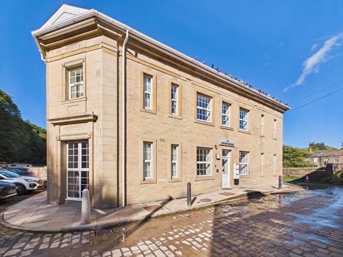2 Bedroom Apartment For Sale In Ireland Street, Bingley, BD16