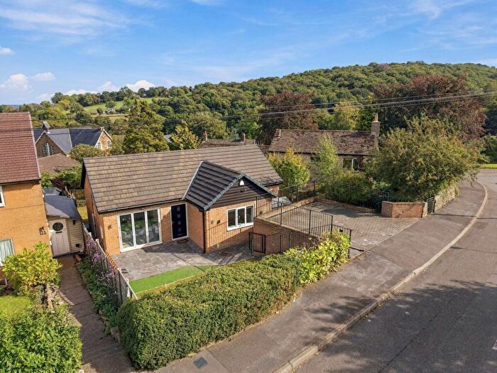 3 Bedroom Detached House For Sale In Gallery Lane, Holymoorside, S42