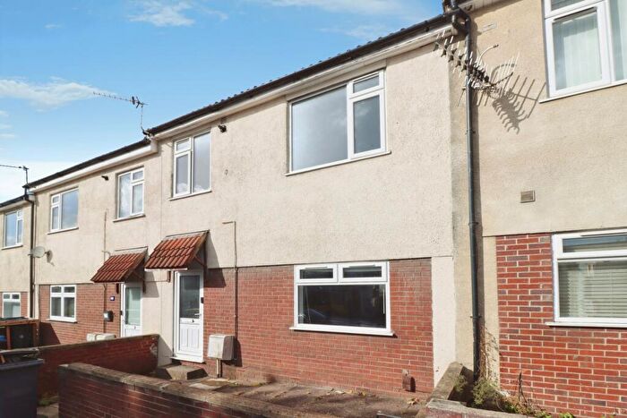 Flat For Sale In Whitehall Road, Bristol, BS5