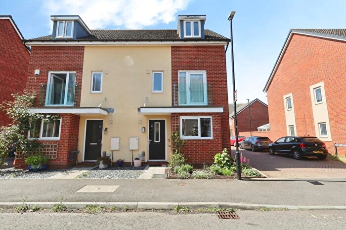 4 Bedroom Semi-Detached House For Sale In Brentnall Way, Fishponds, BS16