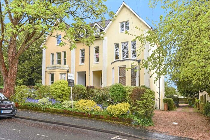 1 Bedroom Flat To Rent In Christchurch Road, Winchester, Hampshire, SO23