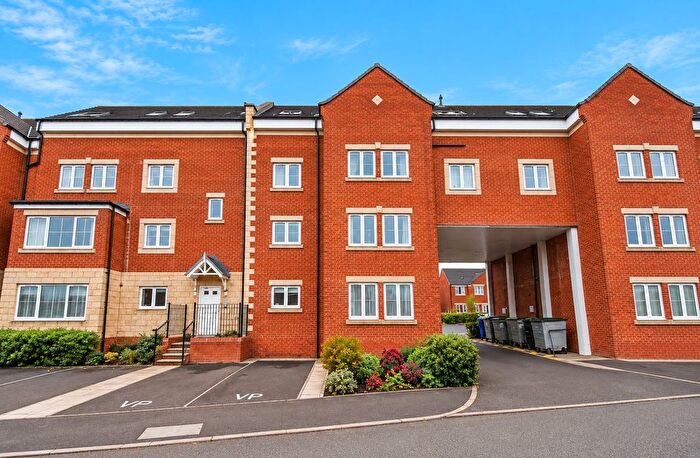2 Bedroom Flat For Sale In Loansdean Wood, Morpeth, NE61