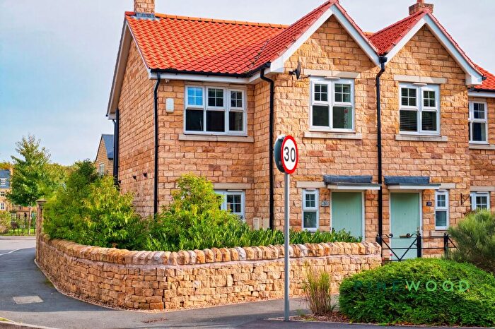 3 Bedroom Semi-Detached House For Sale In Century Way, Clowne, S43