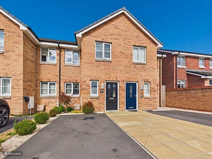 2 Bedroom Terraced House For Sale In Smiths Drive, Pentrechwyth, Swansea, SA1