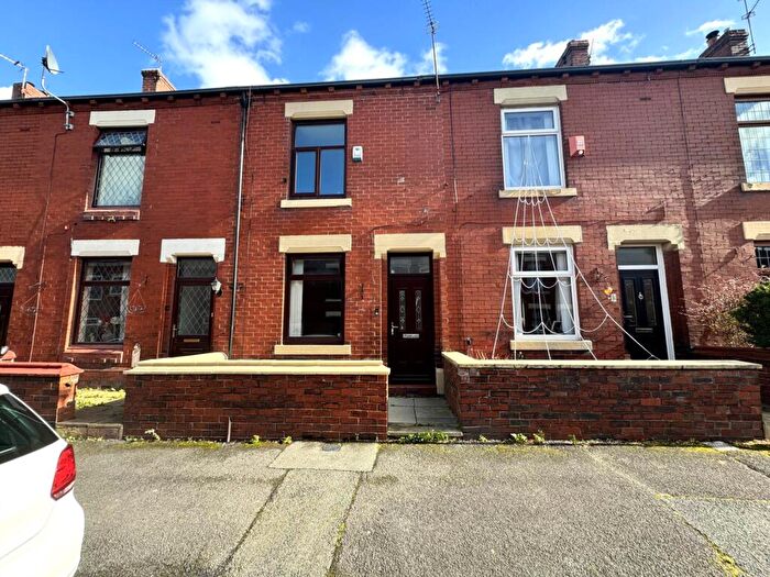 3 Bedroom Terraced House To Rent In Mellalieu Street, Royton, OL2