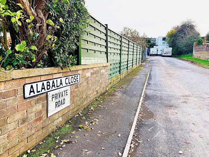 2 Bedroom Flat To Rent In Alabala Close, Lincoln, LN4