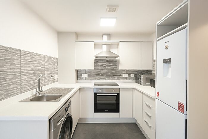 2 Bedroom Flat To Rent In Hulme High Street, Manchester, M15