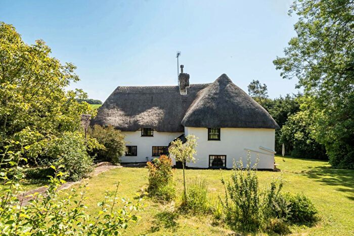 4 Bedroom Detached House For Sale In Milborne St Andrew, Dorset, DT11