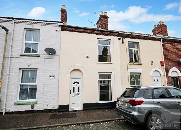 3 Bedroom Terraced House To Rent In Esdelle Street, Norwich, NR3