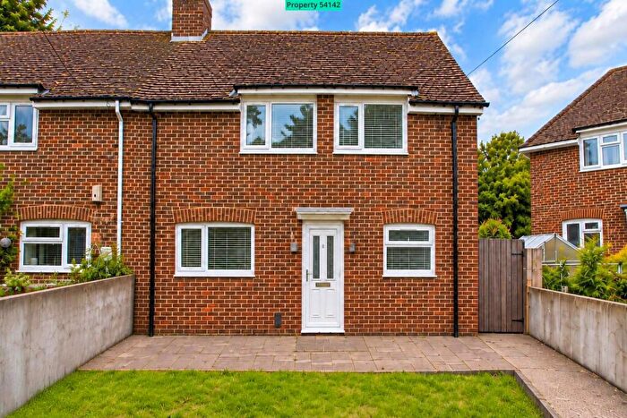 4 Bedroom Semi-Detached House For Sale In Nursling, Southampton, SO16