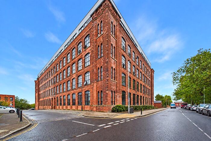 2 Bedroom Apartment For Sale In Elisabeth Mill, Reddish, Stockport, Greater Manchester, SK5