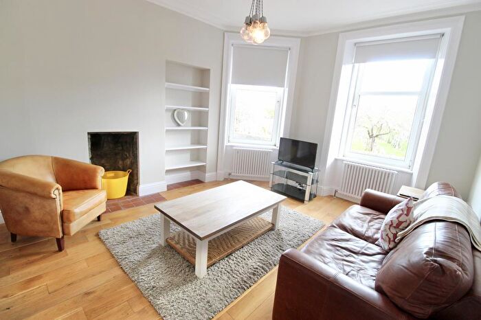 1 Bedroom Flat To Rent In Great Western Road, First Floor, AB10